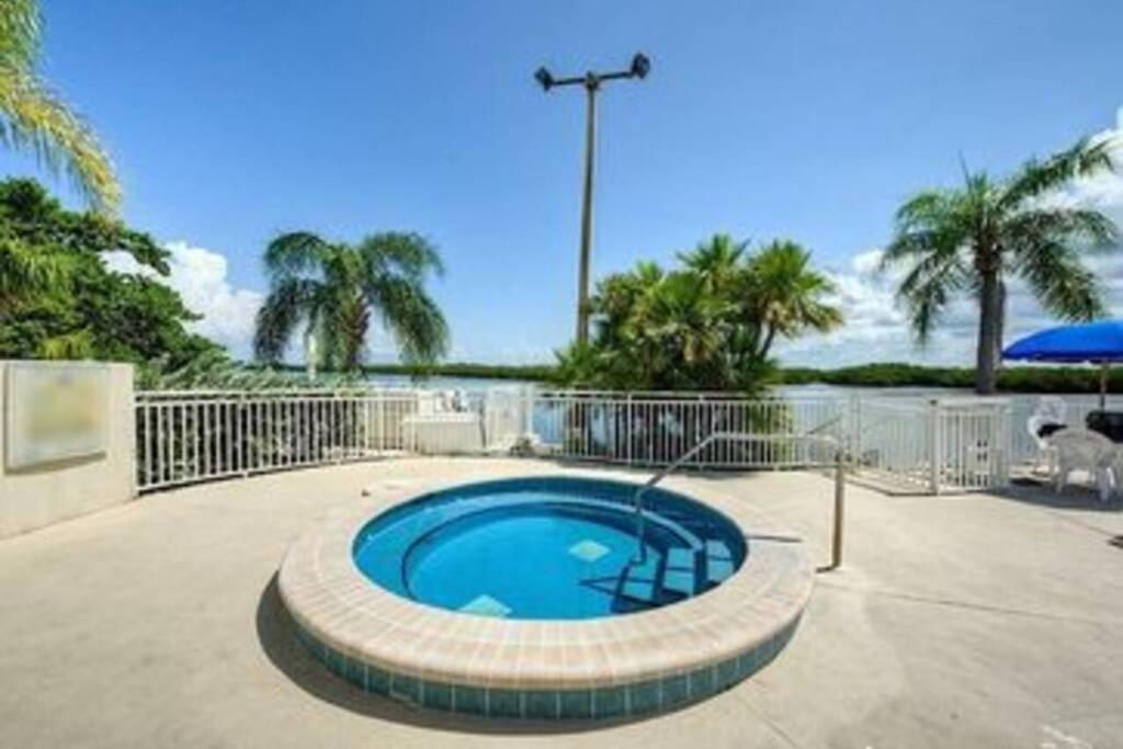 Little Harbor Resort #206 Tampa Bay Fl Beach, Bayview, 2 Pools Ръскин Екстериор снимка